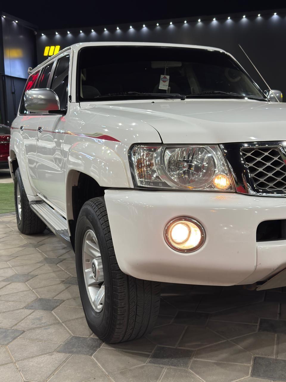 Nissan Patrol Safari Safari 4.8L A/T