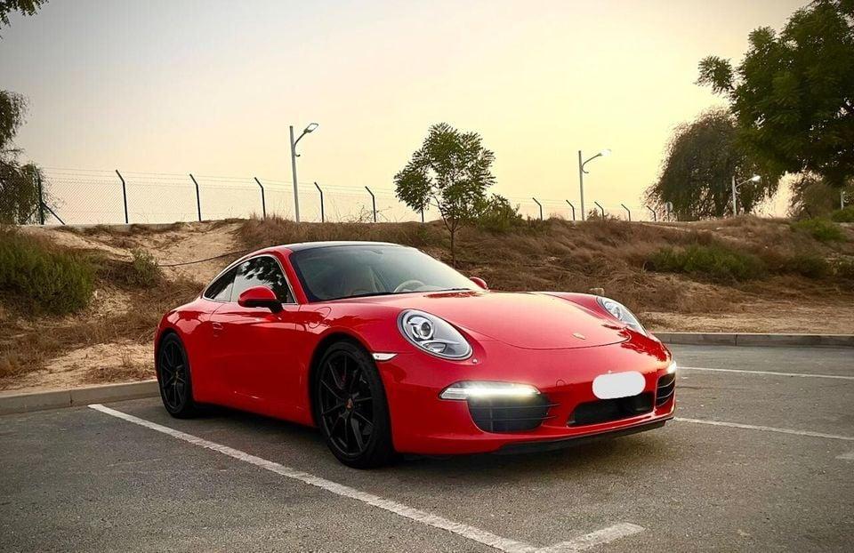 Porsche 911 Carrera S 3.8L (385 HP) Coupe