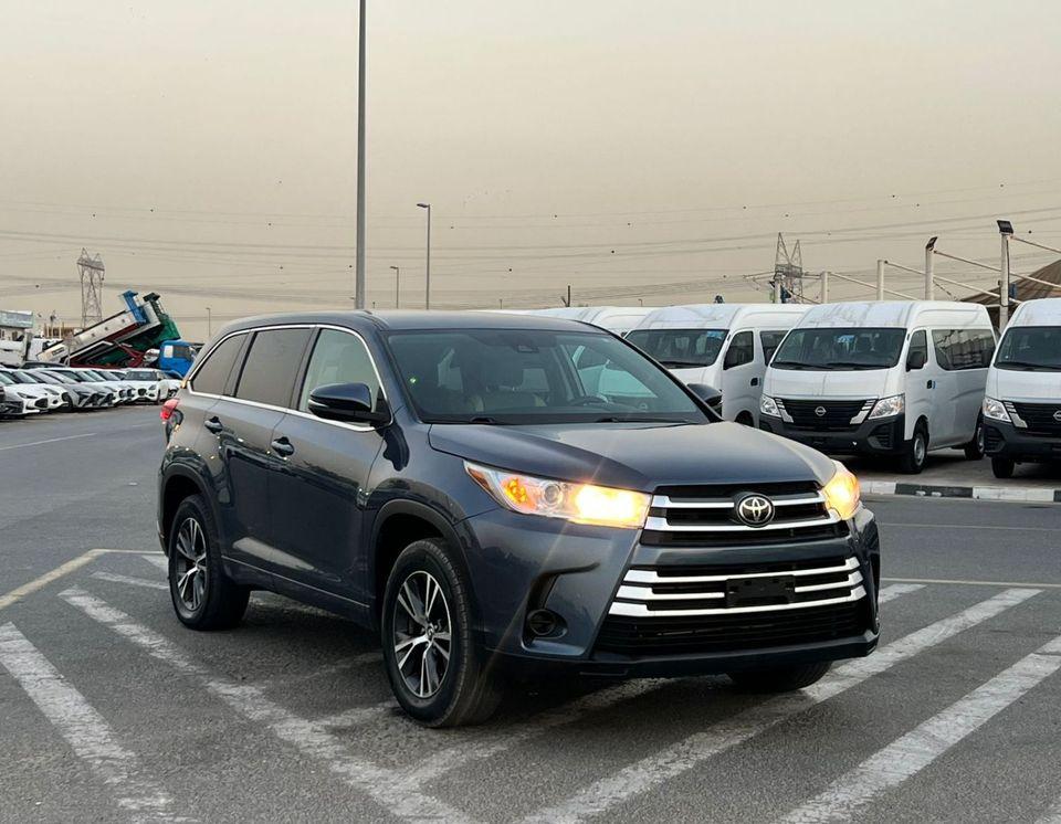 Toyota Highlander 2018 Toyota Highlander Mid Option 2.7L V4 -AWD 4x4 - Rear Camera - Leather Seat