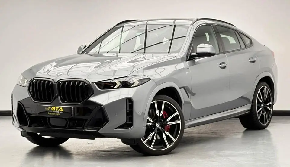 BMW X6 2025 BMW X6 xDrive40i M-Sport, Sept/2029 BMW Warranty + Service Pack, BMW Full Service History, GCC
