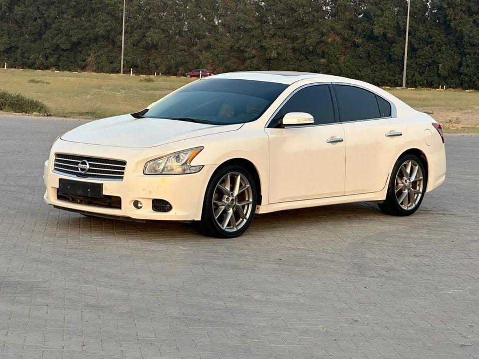 Nissan Maxima