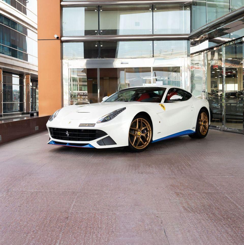 Ferrari F12 2017 FERRARI F12 TAILOR MADE ( 70 ANNINVERSRY ) 1 OF 1 ( Inspired by 308 GTB 1982)