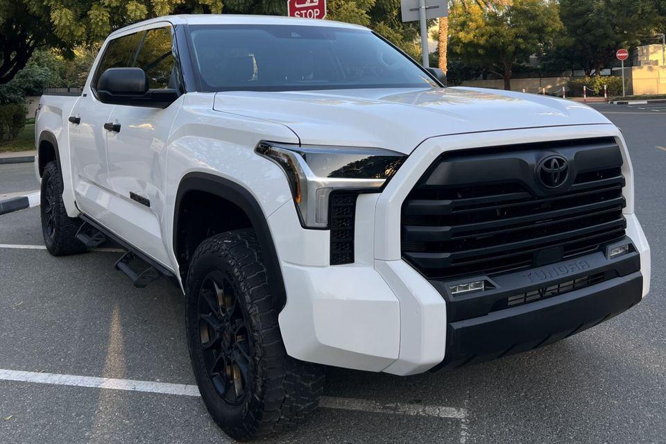 Toyota Tundra SR5 2023 34000Km American