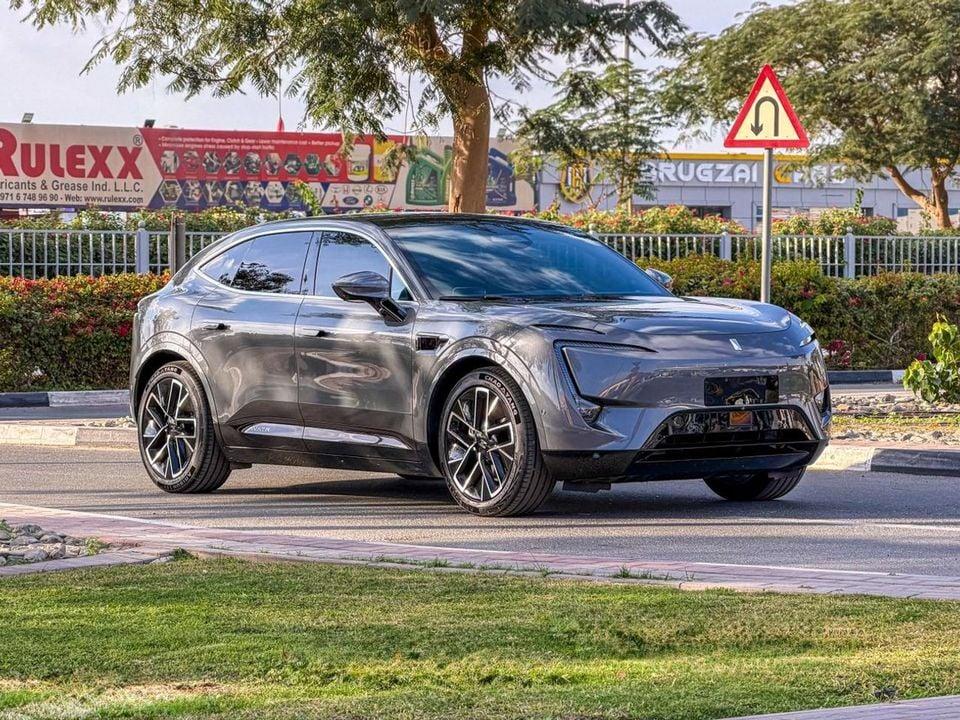 Avatr 11 2023 Avatr 11 Performance AWD 90 kWh 592 Hp Range (580 Km) Law Mileage (69,000 Km)