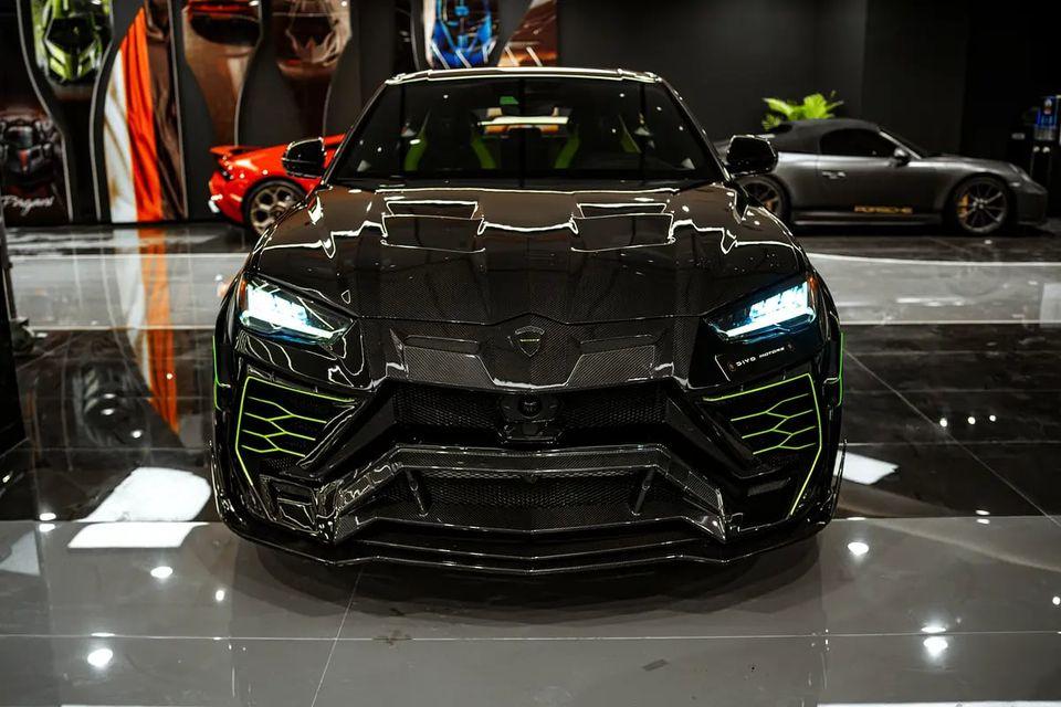 Lamborghini Urus Mansory Edition - American Specs - GCC/UAE Ready